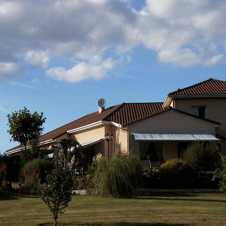 Chambres D'Hotes De L'Auraine Limoges Exteriör bild